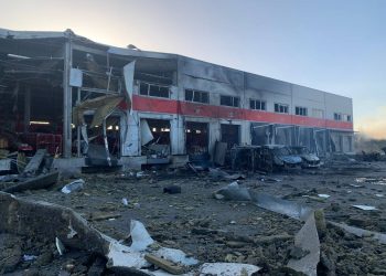 Ракетный удар по составу Новой Почты