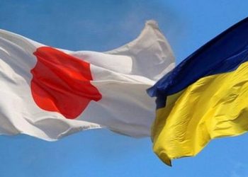 Япония выделит 13 млрд иен Украине