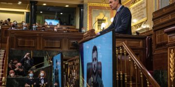 Премьер-министр Испании отправится в Киев