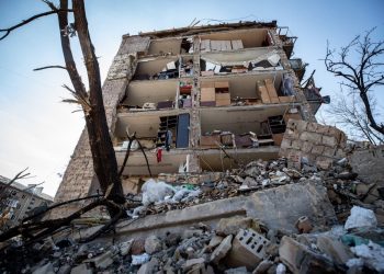 Около 10 домов необходимо полностью снести