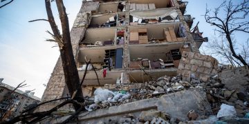 Около 10 домов необходимо полностью снести