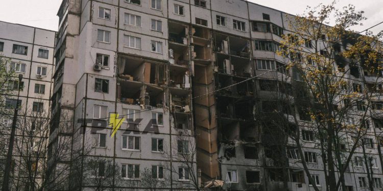 В Харькове разрушены 1929 жилых домов