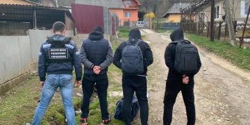 Ликвидировали канал переправки мужчин через границу