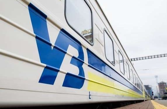 Пострадали 5 железнодорожных станций