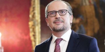 “Не стоит давать Украине членство в ЕС”