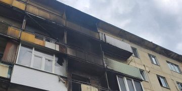 Попали в НПЗ в Лисичанске