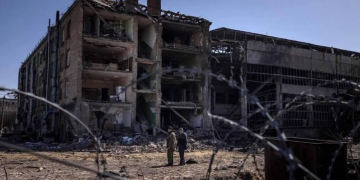 Последствия ночных обстрелов по заводу «Визар»