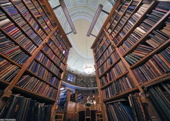 Из библиотек уберут российских авторов