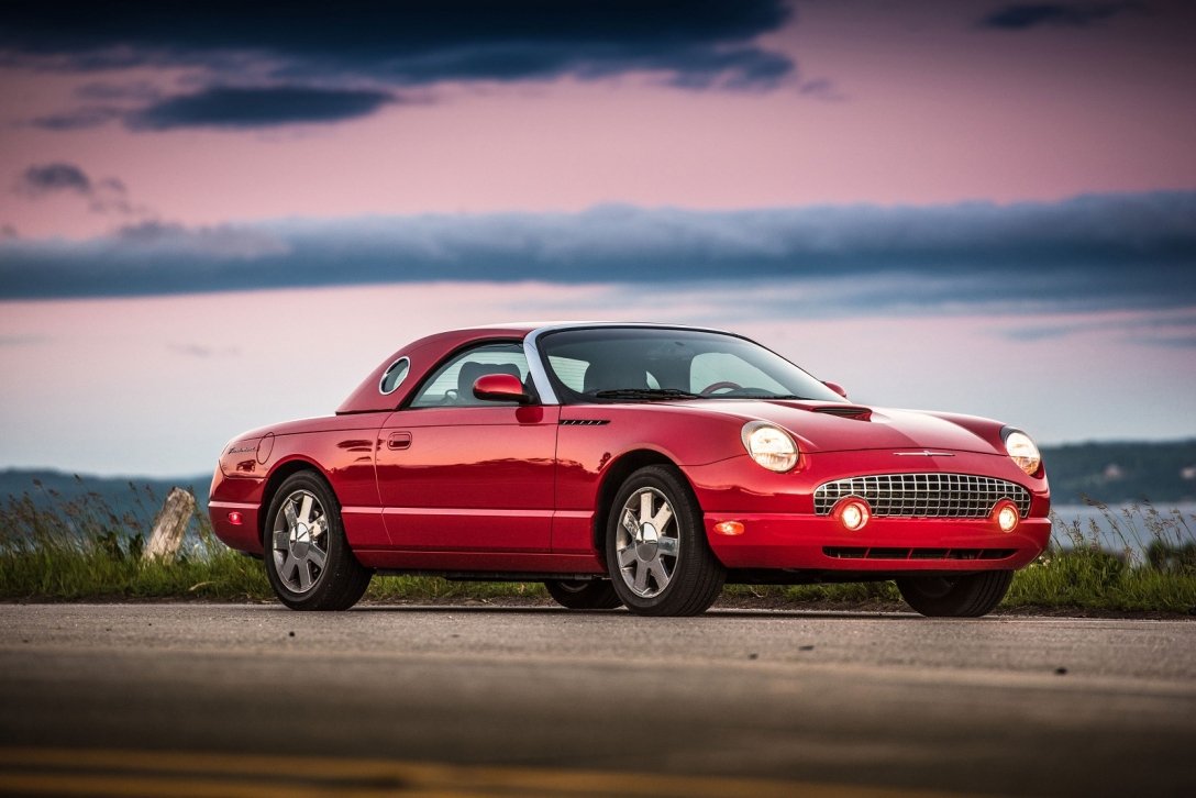 Ford Thunderbird 2002