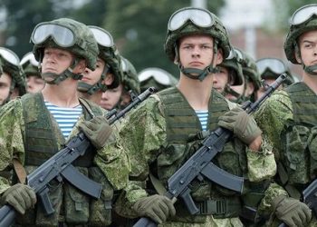 Беларусь стянула войска на границе с Украиной