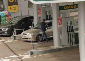 Когда исчезнут очереди на АЗС