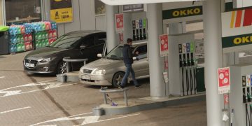 Когда исчезнут очереди на АЗС