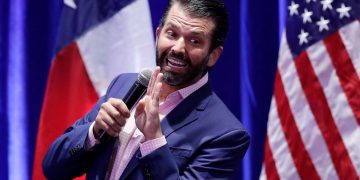 Трамп-младший раскритиковал выделение Украине $40 млрд