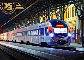 Укрзалізниця снимает эвакуационные поезда