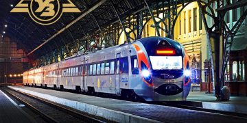 Укрзалізниця снимает эвакуационные поезда