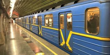 В Киеве переименуют станции метро