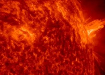 Солнце разразилось уже второй вспышкой