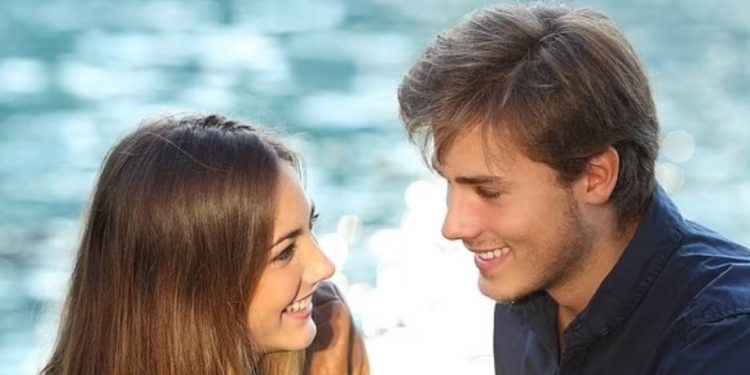 Беспроигрышная формула флирта на практике