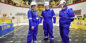 Британия будет строить по АЭС ежегодно