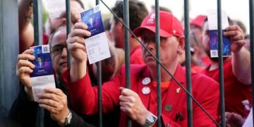 “Ливерпуль” требует расследования истории с “поддельными билетами”