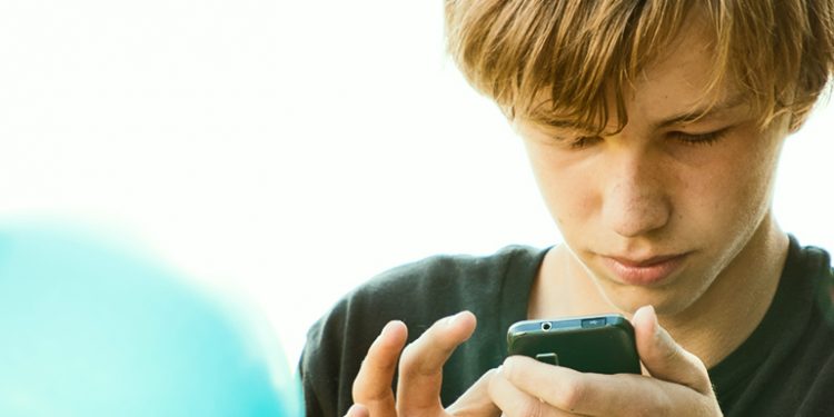 Россияне вербуют детей через мобильные игры