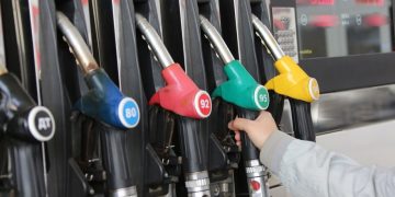 Как купить больше топлива на АЗС