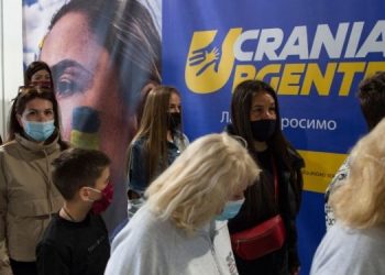 Где и как устроиться на работу украинским беженцам