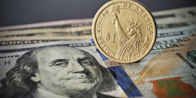 Нацбанк установил новую стоимость евро