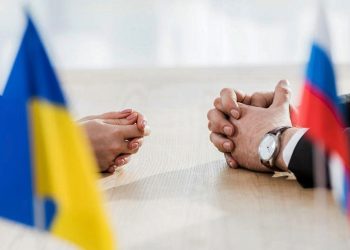 Причины остановки переговоров Киева и Кремля