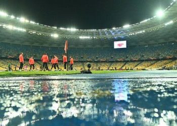 Чемпионат Украины по футболу под угрозой