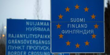 Финляндия построит забор на границе с РФ