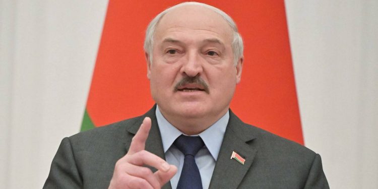 Лукашенко готовит массовые расстрелы