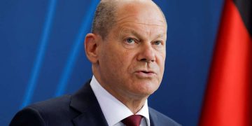 Санкции отбросят экономику РФ на десятилетия