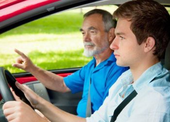 Получить водительские права стало проще