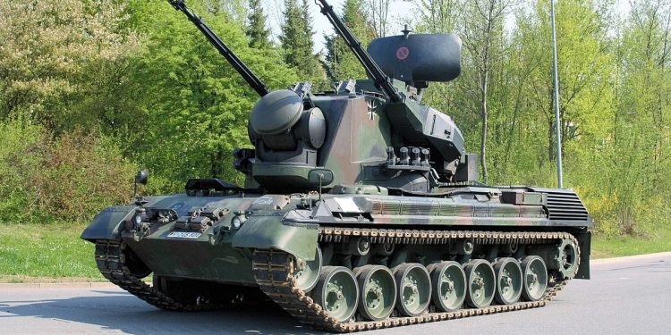 Германия задерживает передачу оружия