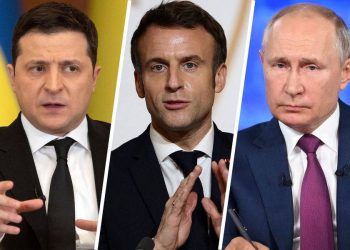 Макрон зря пытается найти выход для России