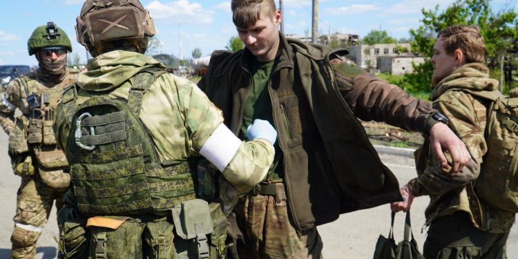 “ДНР” пригрозили казнью бойцов Азов