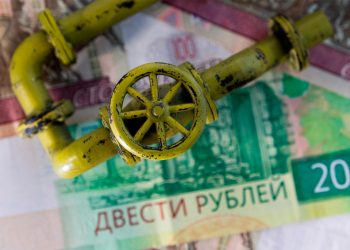 Рублевые счета, для оплаты газа, нарушат санкции