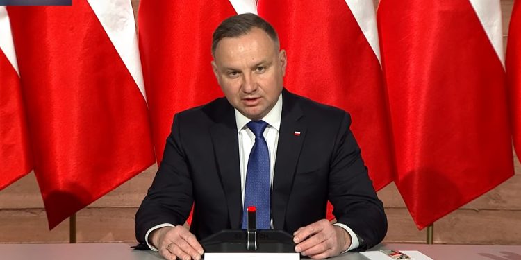 РФ понесёт ответственность за Катынский расстрел