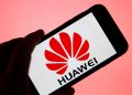 Huawei остановила продажу техники в РФ