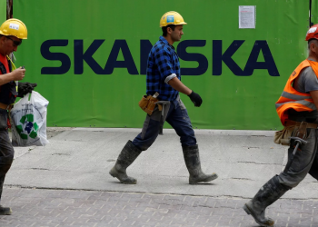 В Польше массово увольняют украинцев