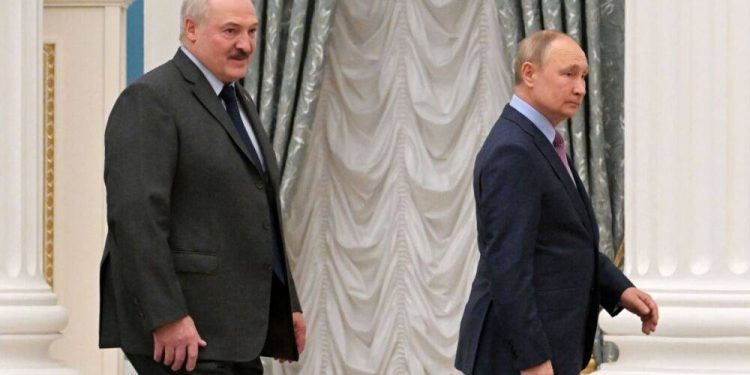 Россия передаст Беларуси “Искандеры”