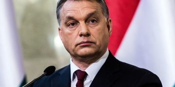 Орбан запугивает ЕС разрушением экономики