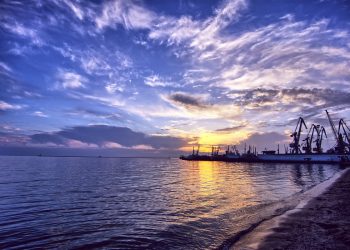 Курортный сезон в Бердянске на грани срыва