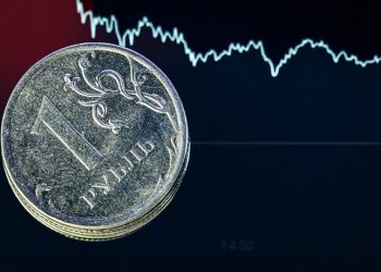 В России доллар упадет до 6 рублей