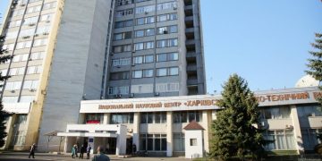 Россияне обстреляли ядерную установку в Харькове