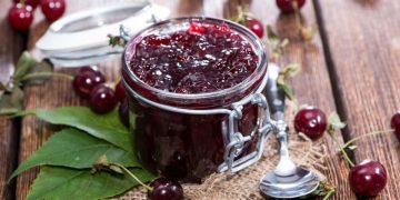 Простой и быстрый рецепт вишневого джема