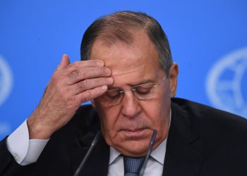 Сергею Лаврову “закрыли небо”