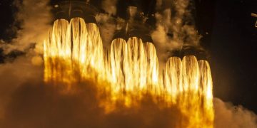 Спутник NASA начнет тестировать орбиту