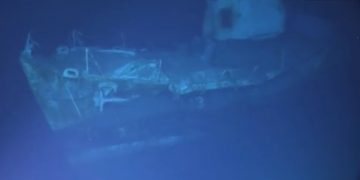 В Тихом океане обнаружили боевой корабль